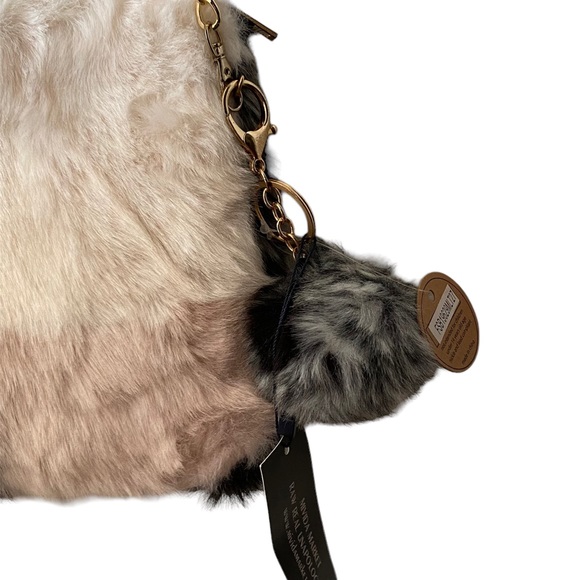 Heimish Atlantic Fashion Faux Fur Purse with Goldtone chain strap New with tag - Picture 4 of 8